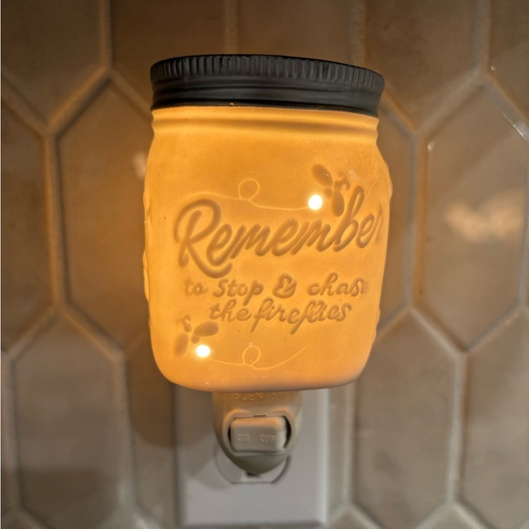 Scentsy Mini Warmer Lot of 5 - Picture 10 of 11